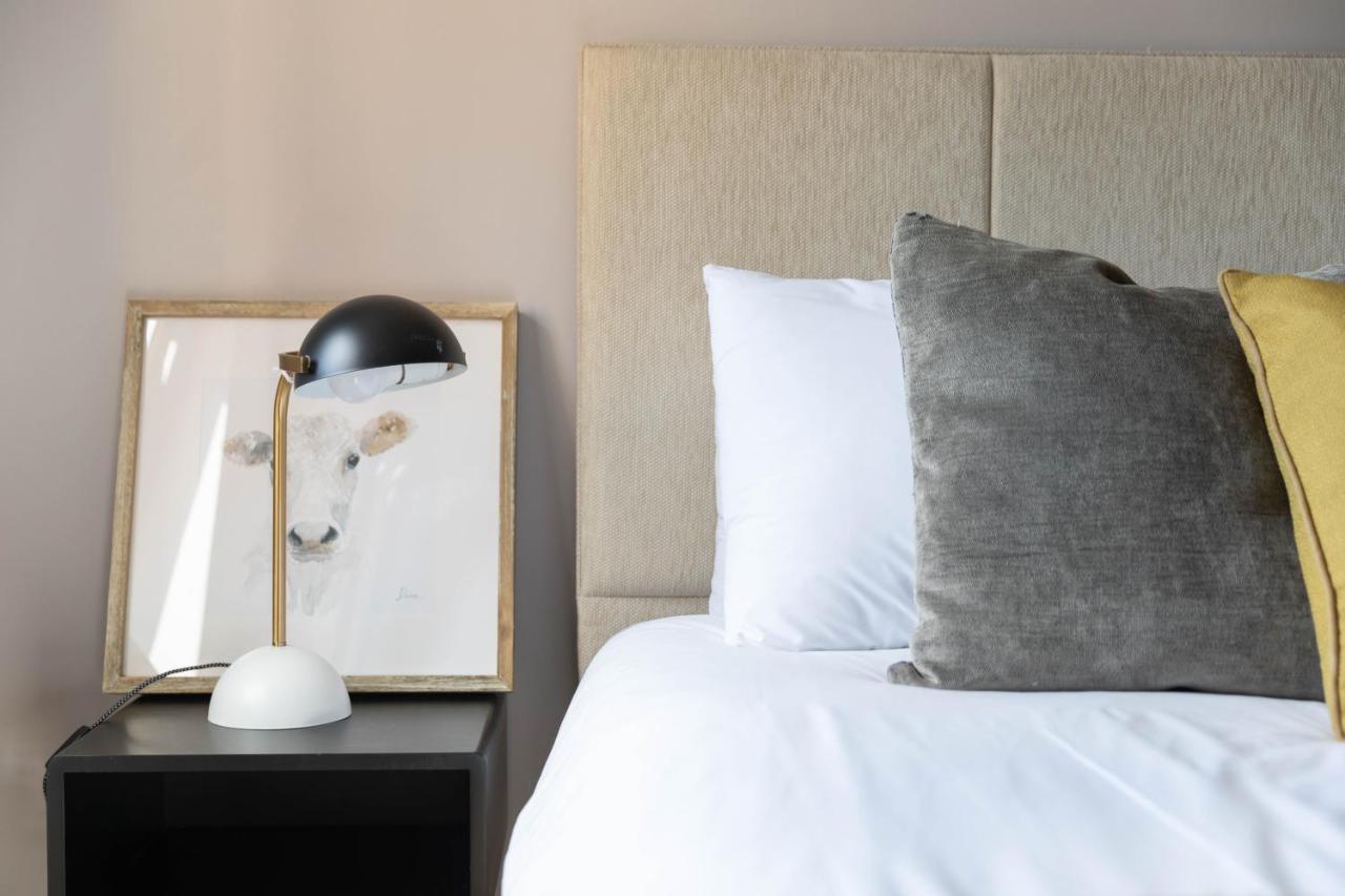 Stunning 1 Bed Merchant City Apartment With Parking Glasgow Exteriér fotografie